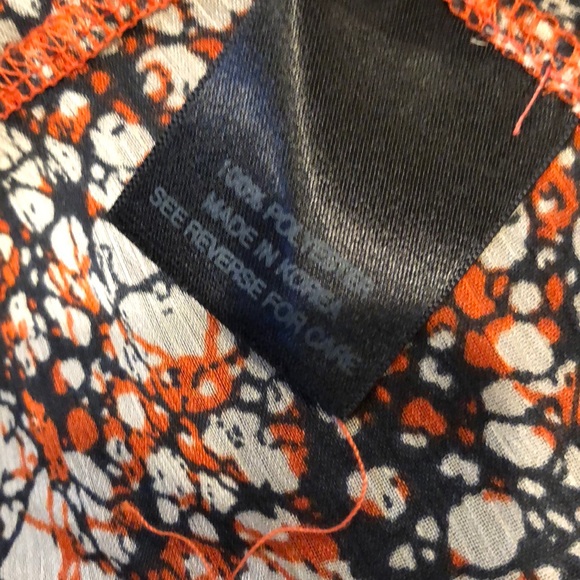 Patterson J. Kincaid Sheer Top - Picture 6 of 6